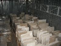 BOURGOGNE MATERIAUX ANCIENS EN PIERRE DE RèCUPèRATION,ANTICO PAVIMENTO IN PIETRA DI RECUPERO,EPOCA 1700 ORIGINALE,RIPULITO DONANDO IL VECCHIO SPLENDORE,GRANDI STOCK IN MAGAZZINO DI QUESTO PAVIMENTO ANTICO DI RECUPERO.