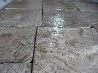 ANTIQUE RECLAIMED BOURGOGNE ANCIEN DALLAGE DE RèCUPèRATION DALLE ANCIEN PAVING ANCIENS PAVES ANCIENNE PAVE' TILE COUPèS A' 3 CM. AVEC BELLE PATINE TRèS ANCIENNES LIMESTONE FLAGSTONES CUT TO 3 CM. THICKNESS ANCIENT FLOOR EXQUISITE SURFACES (STOCK FOR SALE).ANTICHI PAVIMENTI DI RECUPERO IN PIETRA .(STOCK A VENDERE)