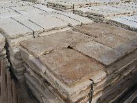 DALLES DE BOURGOGNE ANTIQUE RECLAIMED (LOT M2.230 DU 13° SIECLE),COUPES A' 5 CM. AVEC PATINE ORIGINAUX TRES BELLE ET TRES ANCIENNE,ANCIENT FLAGSTONES LIMESTONE FLOORS OF RECOVERY,(STOCKS sq.m. 230,AGE OF 1300)CUT TO 5 CM. THICKNESS(STOCKS FOR SALE).